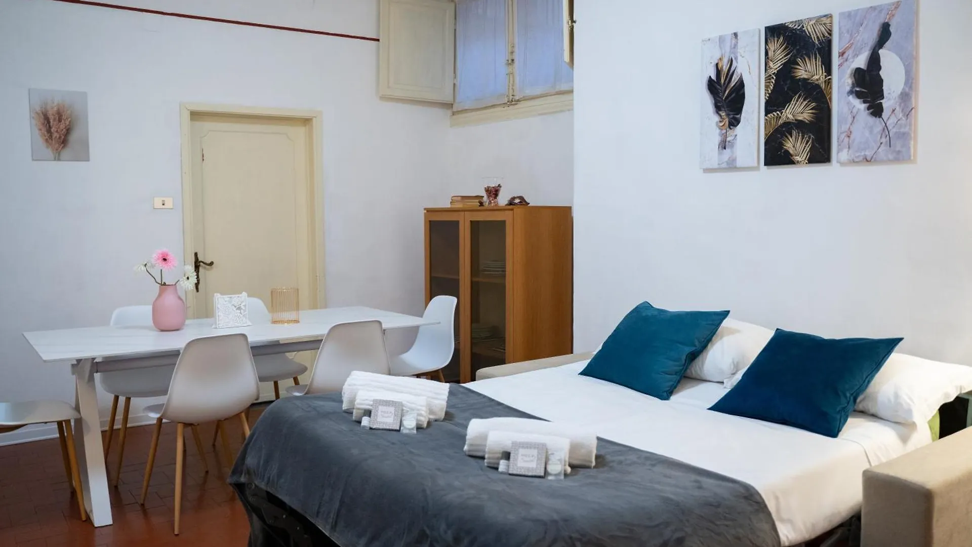 Pitti13 Apartment Florence 0*,